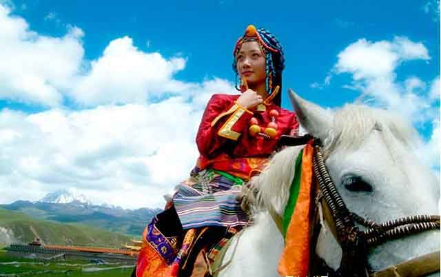 最美的藏族姑娘