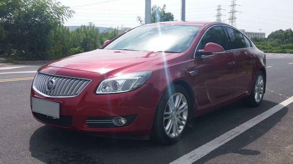 成都租紅色別克君威