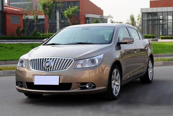 成都低價出租別克君越