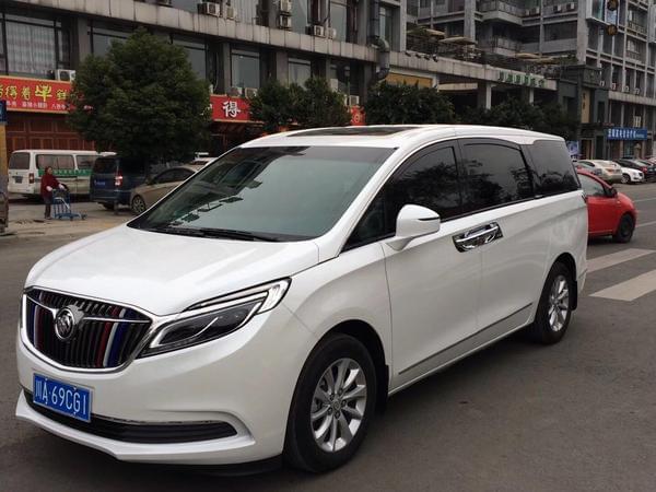 成都租別克商務車進藏