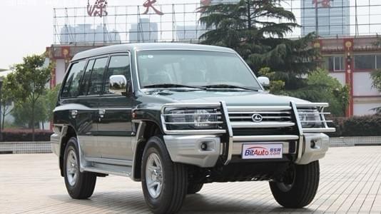 川藏線租車-三菱越野黑金剛